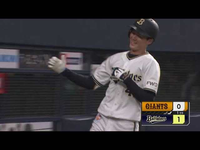 【1回裏】初球を捉えた!! バファローズ・佐野皓のオープン戦第1号は先頭打者ホームラン!! 2021/3/13 B-G