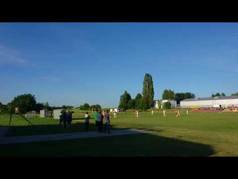 Zawisza Garbów - Amator Rososz-Leopoldów 1:0 (21.06.2017 - skrót)