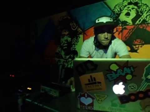 Samuel Boogie LIVE - Liquid Fest - Mestiço Music Bar - Pouso Alegre - MG 12/04/13