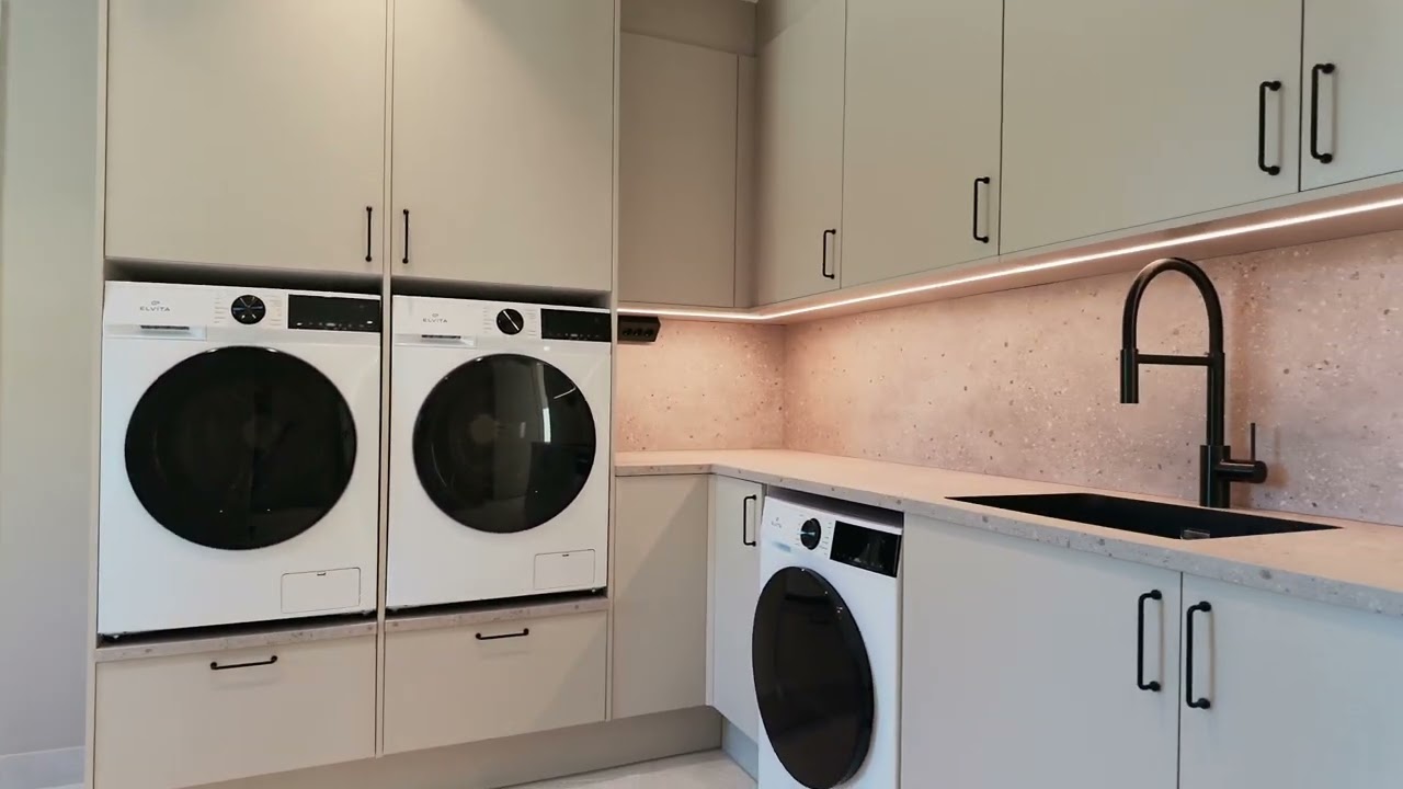 7 rum Villa på Klövergatan 11 Kumla Stad Kumla kommun - video