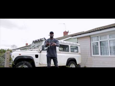 Diz Danglez - So So Trappy [Music Video] @DizDanglez