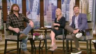 Kelly&#39;s Daughter Meeting Billy Ray Cyrus