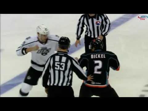 Stu Bickel vs Kurtis MacDermid