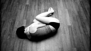 Shannon Wright - The Hem Around Us