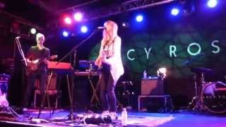 "Shelter" & "Shiver" - Lucy Rose @ Roadmender, Northampton 10 Nov 2015.