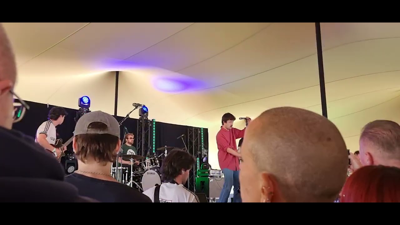 Gurriers - YouTube