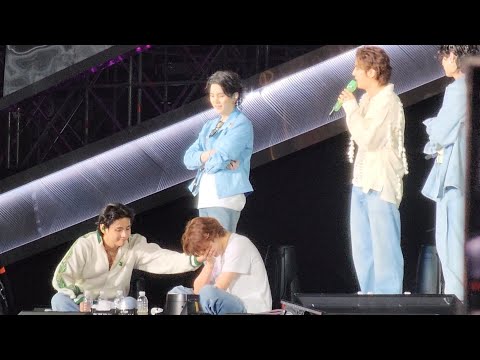 221015 JIMIN BEING SHY (After Army Sang Bday Greeting) + MIDDLE MENT BTS Yet To Come in Busan G03