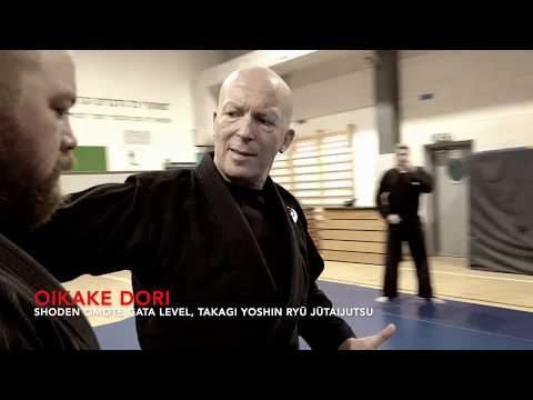 From Yubi Kudaki kata to half clinch - Addendum to 7th week AKBAN Ninjutsu