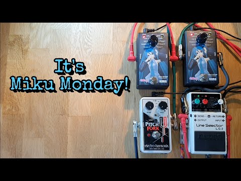 Miku Monday:  2 Mikus + 1 Pitchfork.