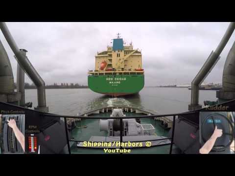 Tugboat Dual Camera #2 - Voith Schneider Controls