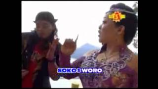 Download lagu GELOMBANG ASMORO INEM mp3