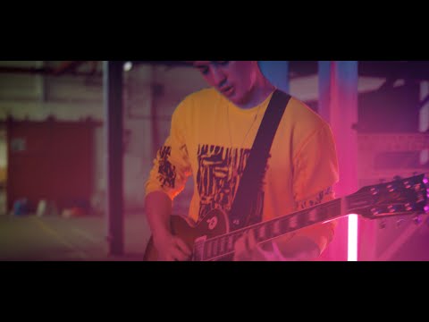 Codeko - Close To Me (Official Video) (feat. Xanthe)