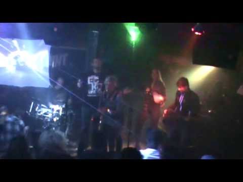 Ear Drum Kru - Ear Drum Kru - Steps/Dnes Live@CHeckpoint (Nitra)