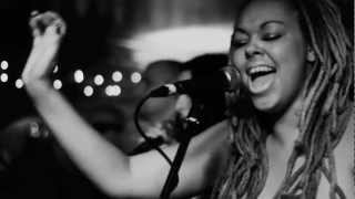 Harleighblu - Casanova (The Yardbird Jazz Club)