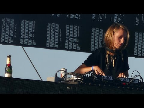 Nora En Pure - 'Tantrum (Dark Temper Mix)' Live @ DAY.MVS Festival, San Diego - 8/8/21