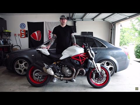 Ducati Monster 821 | Battery Charging - OptiMate O-47 Adapter