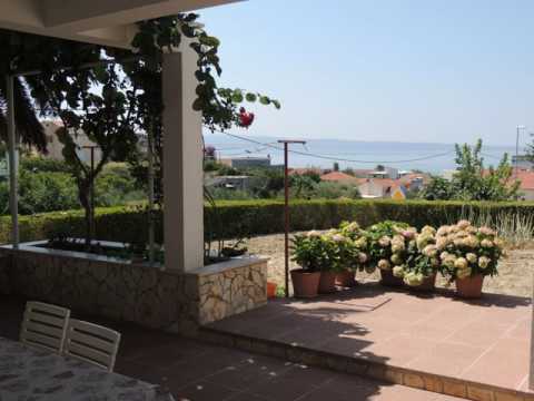 Apartments Nika - Podstrana - Croatia