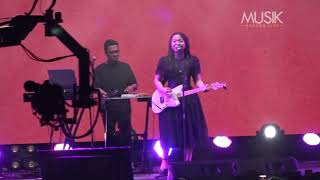 Download lagu BERNADYA - UNTUNGNYA, HIDUP HARUS TETAP BERJALAN AT SYNCHRONIZEFEST 2024 mp3