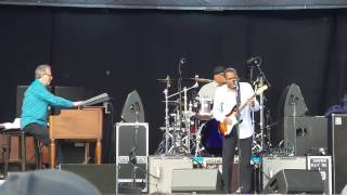 Robert Cray Band, Sitting On The Top Of The World (piece 1) @Puistoblues 2015, Finland