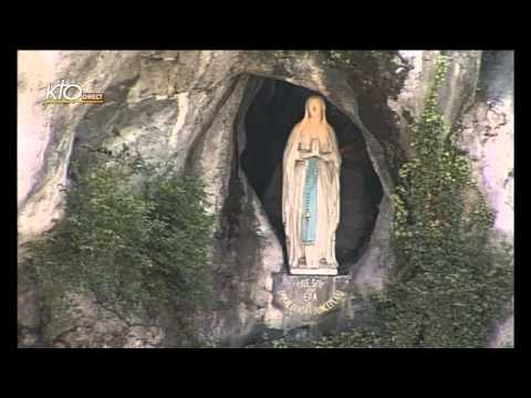 Chapelet à Lourdes