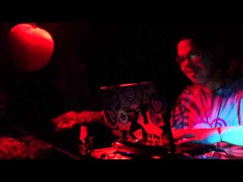 Sants @ Avalanche Tropical