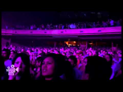 Sneaky Sound System "Kansas City" Live (HD, Official) | Moshcam