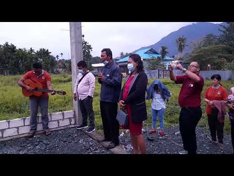 MENDOAKAN PEMBANGUNAN GEREJA GKPMI KASIH AGAPE