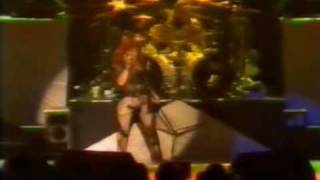 Bon Jovi - She Don&#39;t Know Me [Live in Japan 1985]