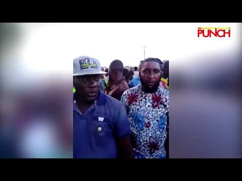 Youths Protect Agugu Police Station In Ibadan From Being Attacked | Punch