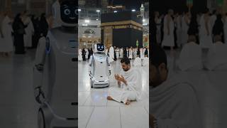Robot Gives First Aid to Pilgrim in Makkah 🤖❤️