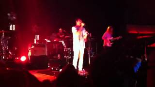 The temper trap-London&#39;s burning live @ hollywood palladium