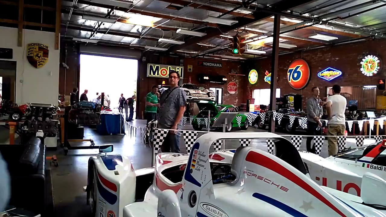 Pelican Parts 2017 Open House Garage Time Lapse