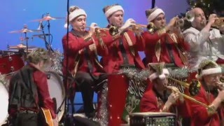 The Brian Setzer Orchestra  - Jingle Bells (Live)