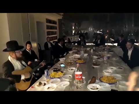 קומזיץ ליל שישי ערב שבת בלק ה'תשע"ט עם 'די חבורה'  עם ר' משה מרדכי שווארץ ועם ר' משה יעקב הורביץ 7