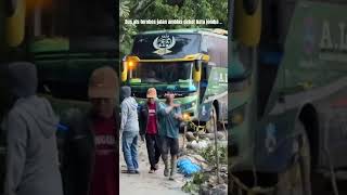 Download lagu Bus ALS terperosok !! #batujomba #busmania #jalanlongsor mp3