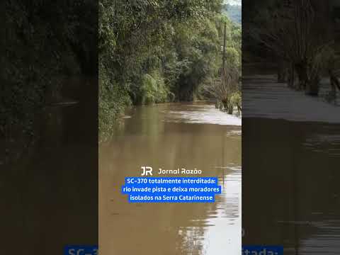 🚨🔵 O asfalto simplesmente sumiu. No lugar da pista que liga Urubici a Rio Rufino, na Serra Catarinen