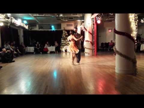 Argentine Tango:Maria Olivera and Gustavo Benezcry Saba - Arrabalera