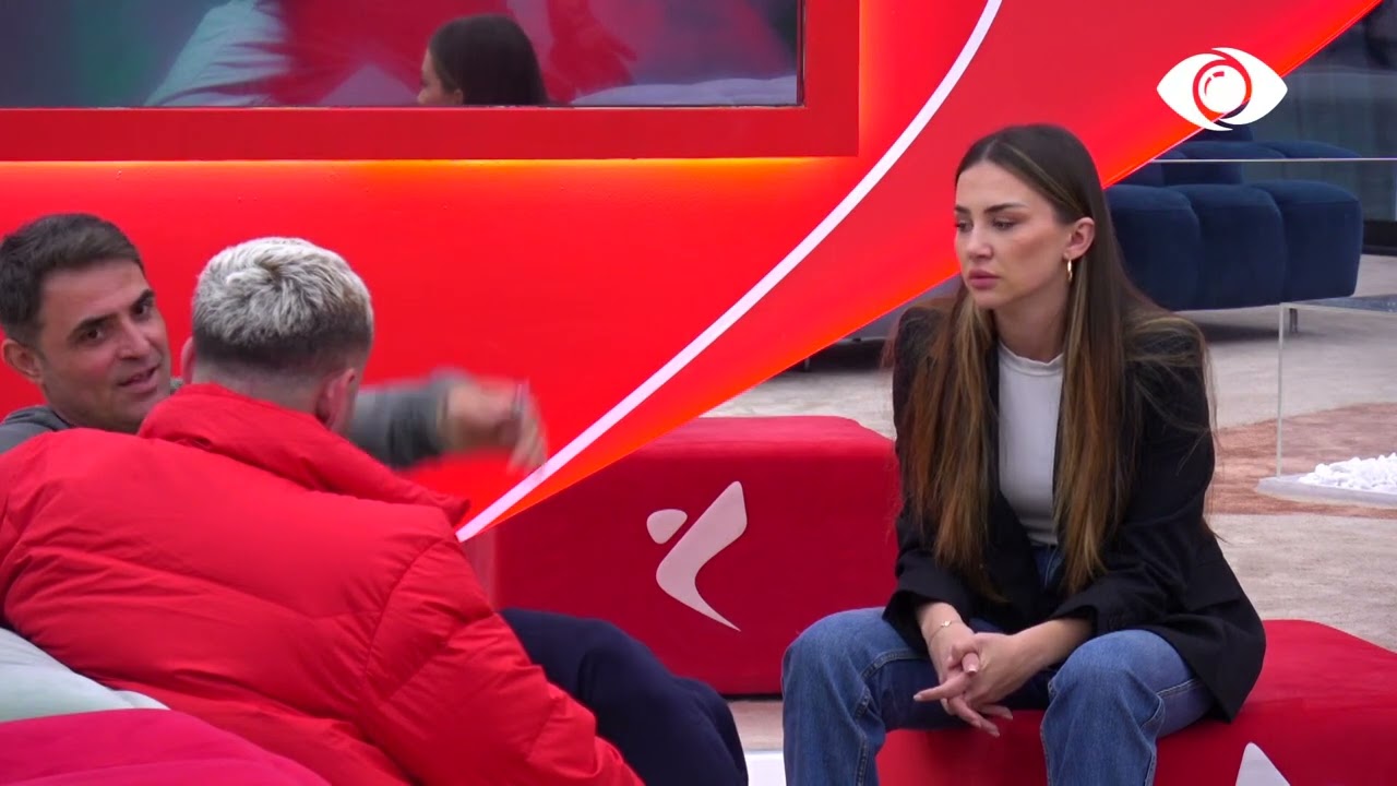 Ti mos thuaj emrin tim/ Luizi këshillon Kiarën