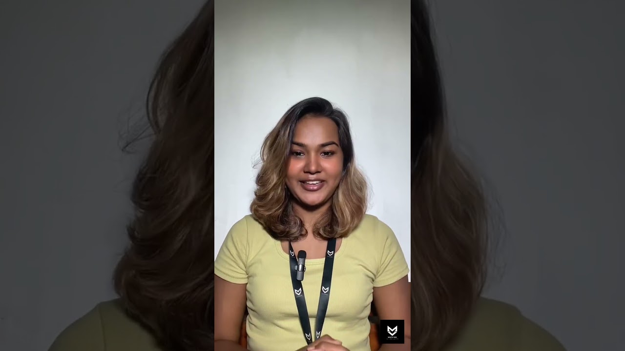 WHO IS A VISUAL MERCHANDISER ?