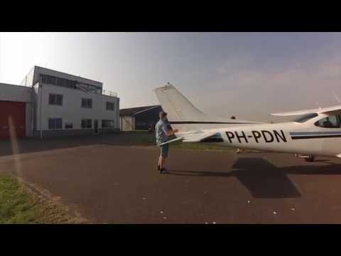 Flight Lelystad (EHLE) - Texel (EHTX) | ATC audio | Cessna 182 | PBAVIATION