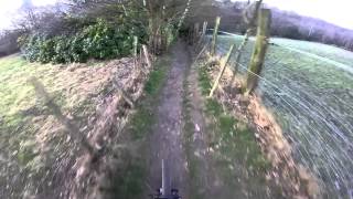 preview picture of video 'Mini-DH in suburbs of Horsham (GoPro Hero)'