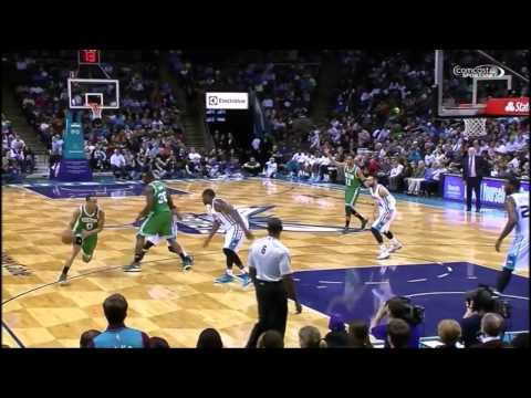 Avery Bradley Highlights vs Charlotte Hornets (30 points, 8 rebounds, 2 assists)