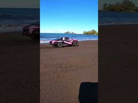 Traxxas Slash VXL 2wd “Beach Slashing!🛻💨” | 🌋RC Action Hawaii🌴 RC Short Course Truck