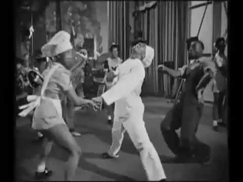 Hellzapoppin' (1941) - Whitey's Lindy Hoppers - Slim & Slam.mp4