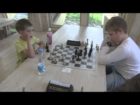 2016-05-08 Timur - ??? Moscow Russisn Chess Scool