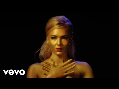 Astrid S - Breathe