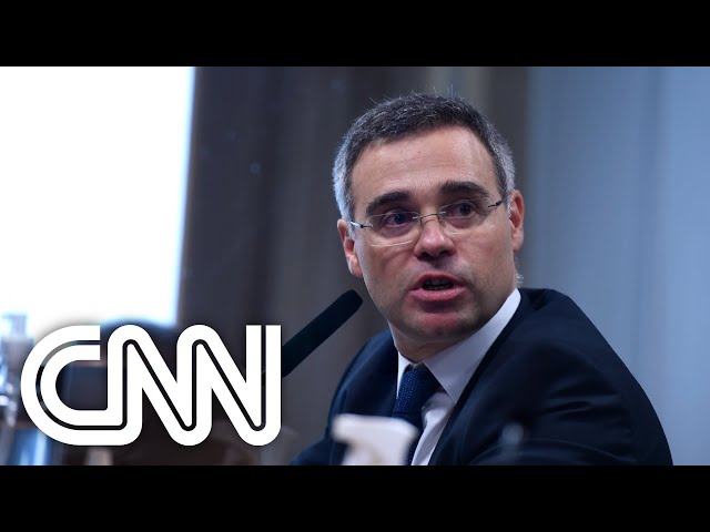 "Delação premiada não é prova", diz André Mendonça em sabatina | LIVE CNN