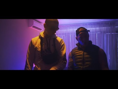 10. PG x 4€F0 - Flamenco (Official Video)