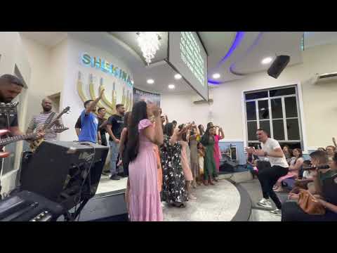 Vitorioso és / Com muito louvor - Coral de Jovens