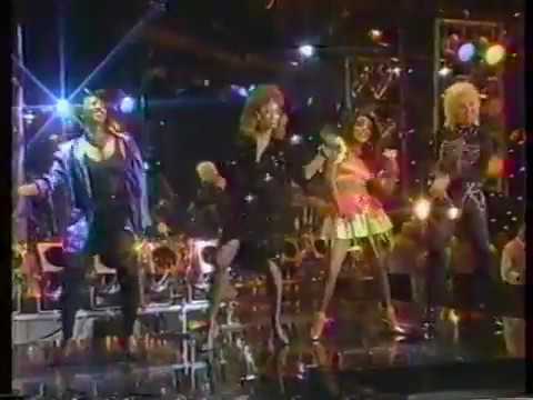 MARY JANE GIRLS 💋 WILD AND CRAZY LOVE TOTP 1986